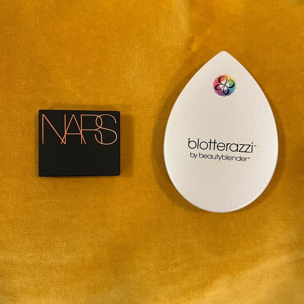 Lot of Blotterazzi and mini Nara Laguna
